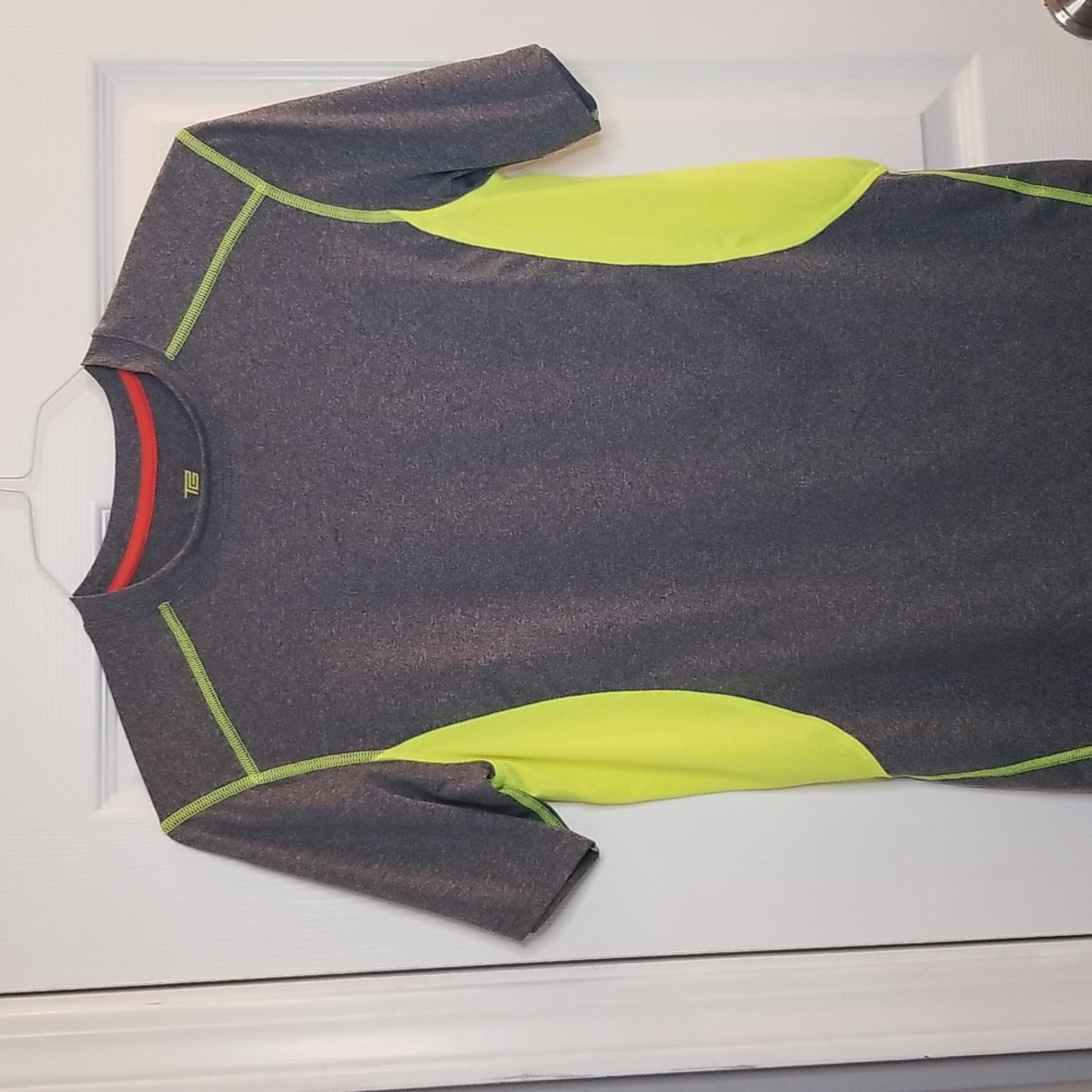 TEK GEAR PERFORMANCE SHIRT
